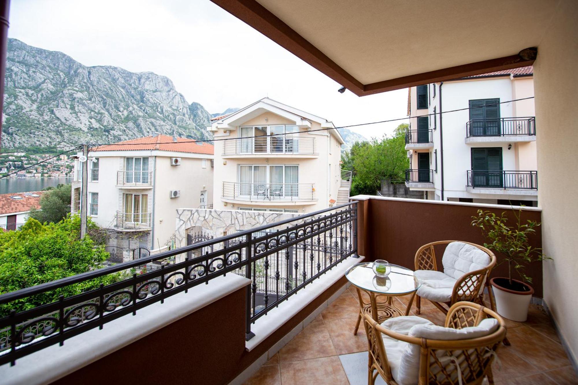 Mejic Apartments コトル エクステリア 写真